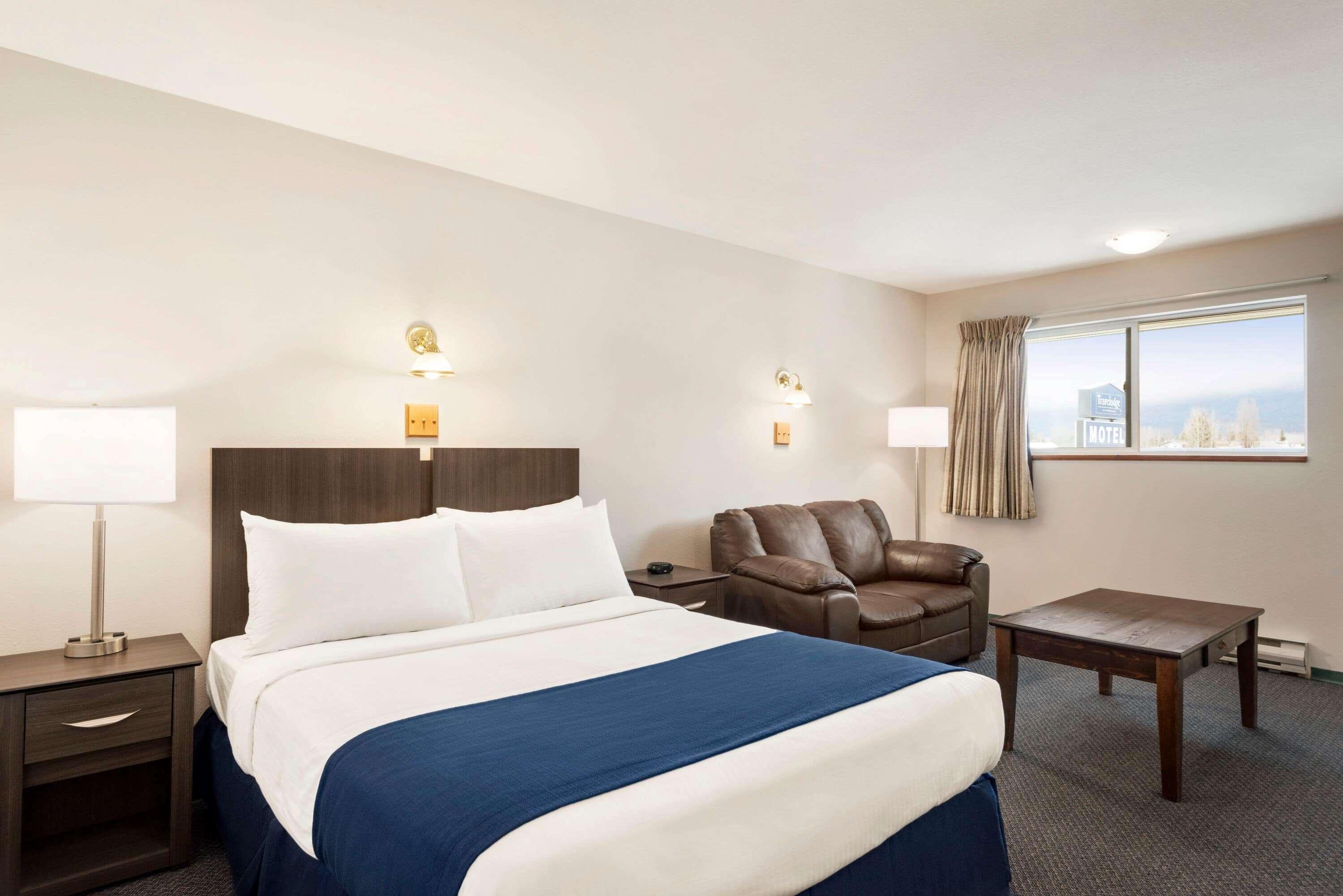 แทรเวลลอดจ์ บาย วินด์แฮม แมคไบรด์ Motel McBride ภายนอก รูปภาพ
