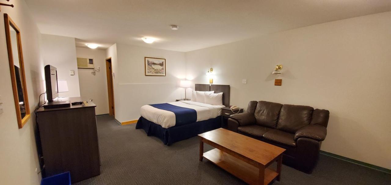แทรเวลลอดจ์ บาย วินด์แฮม แมคไบรด์ Motel McBride ภายนอก รูปภาพ